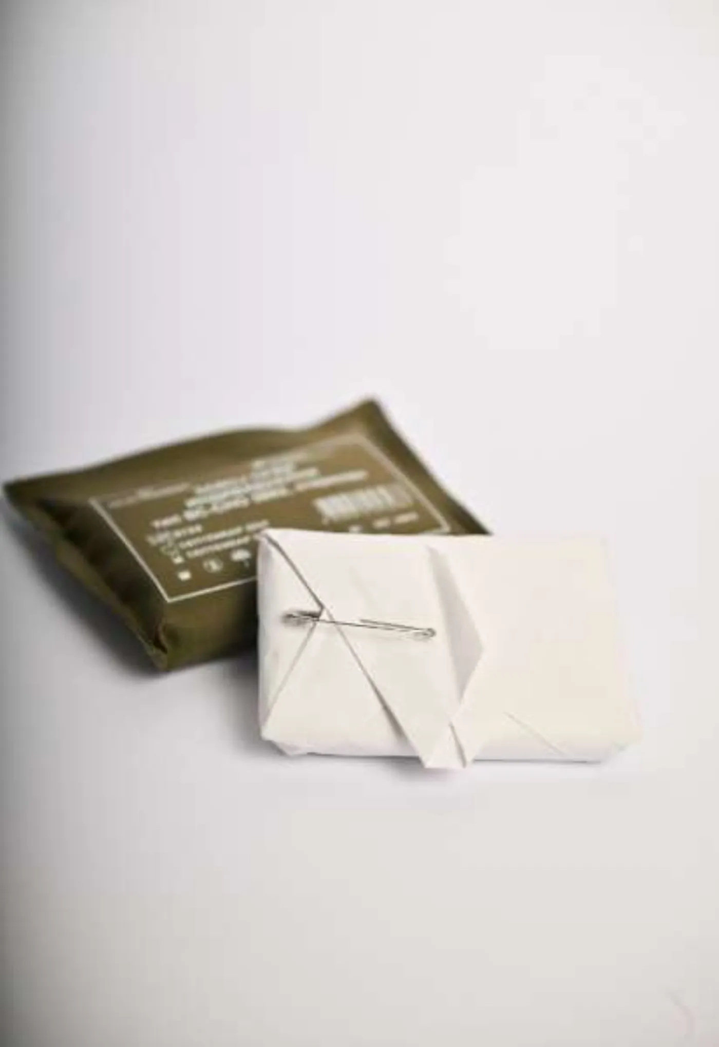 First Individual Bandage Type VS